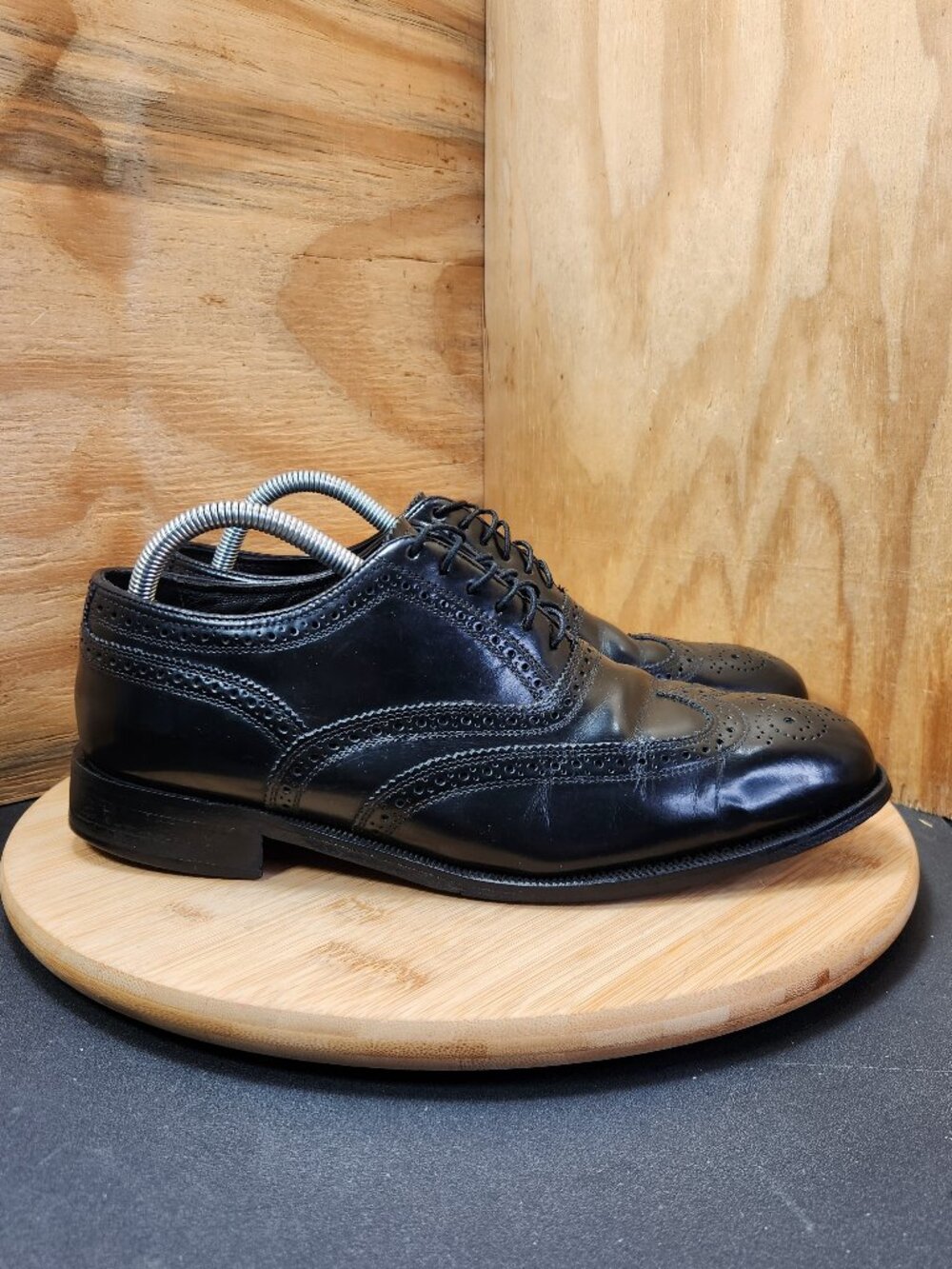Florsheim Lexington Mens Black Leather Wingtip Oxford Shoes Size 9.5
